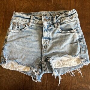Good condition, American eagle Jean shorts.